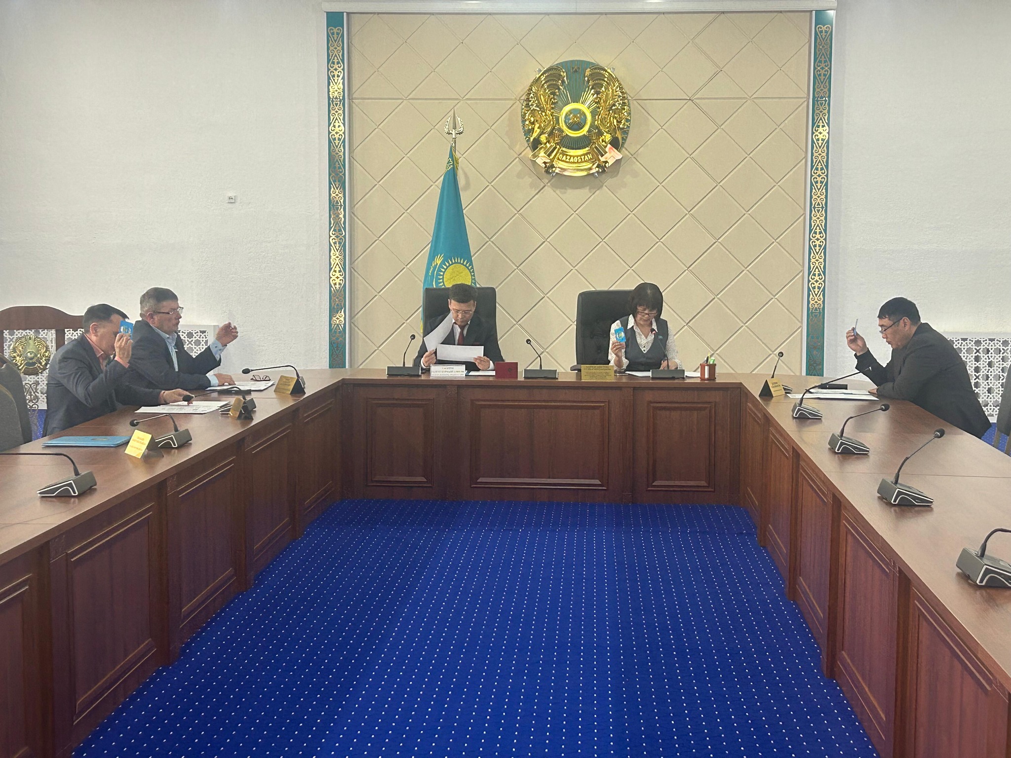 Состоялась внеочередная сессия маслихата