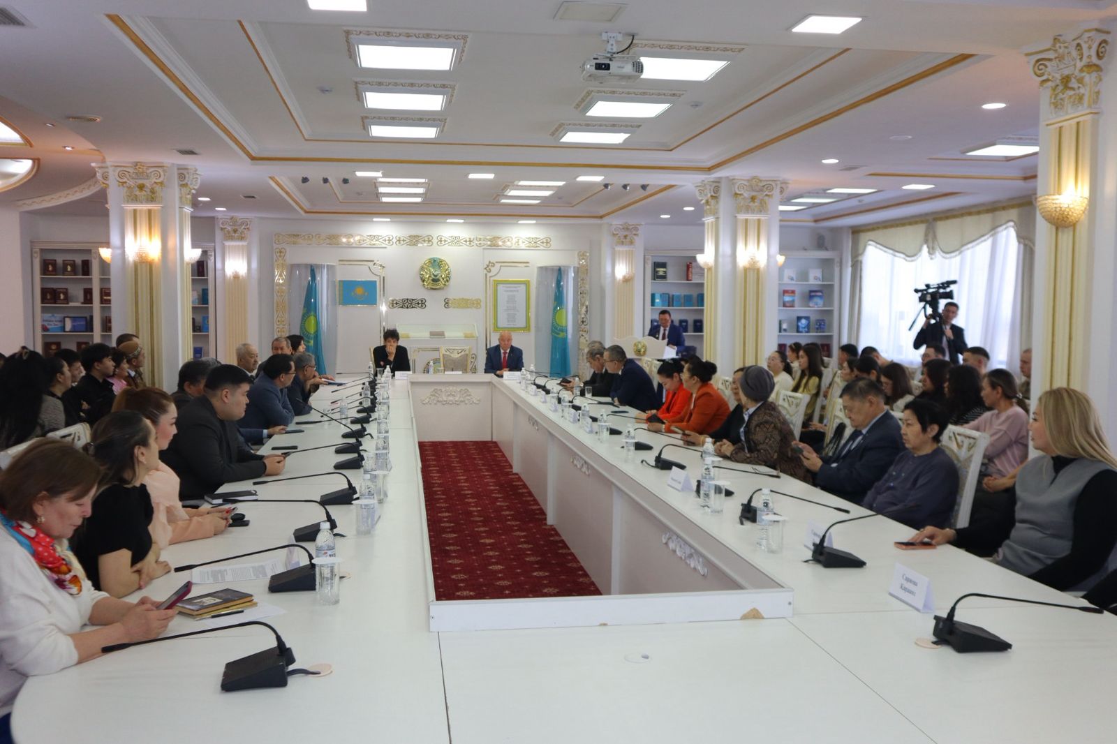 Литературно-музыкальный вечер в честь Шомишбая Сариева прошел в столице