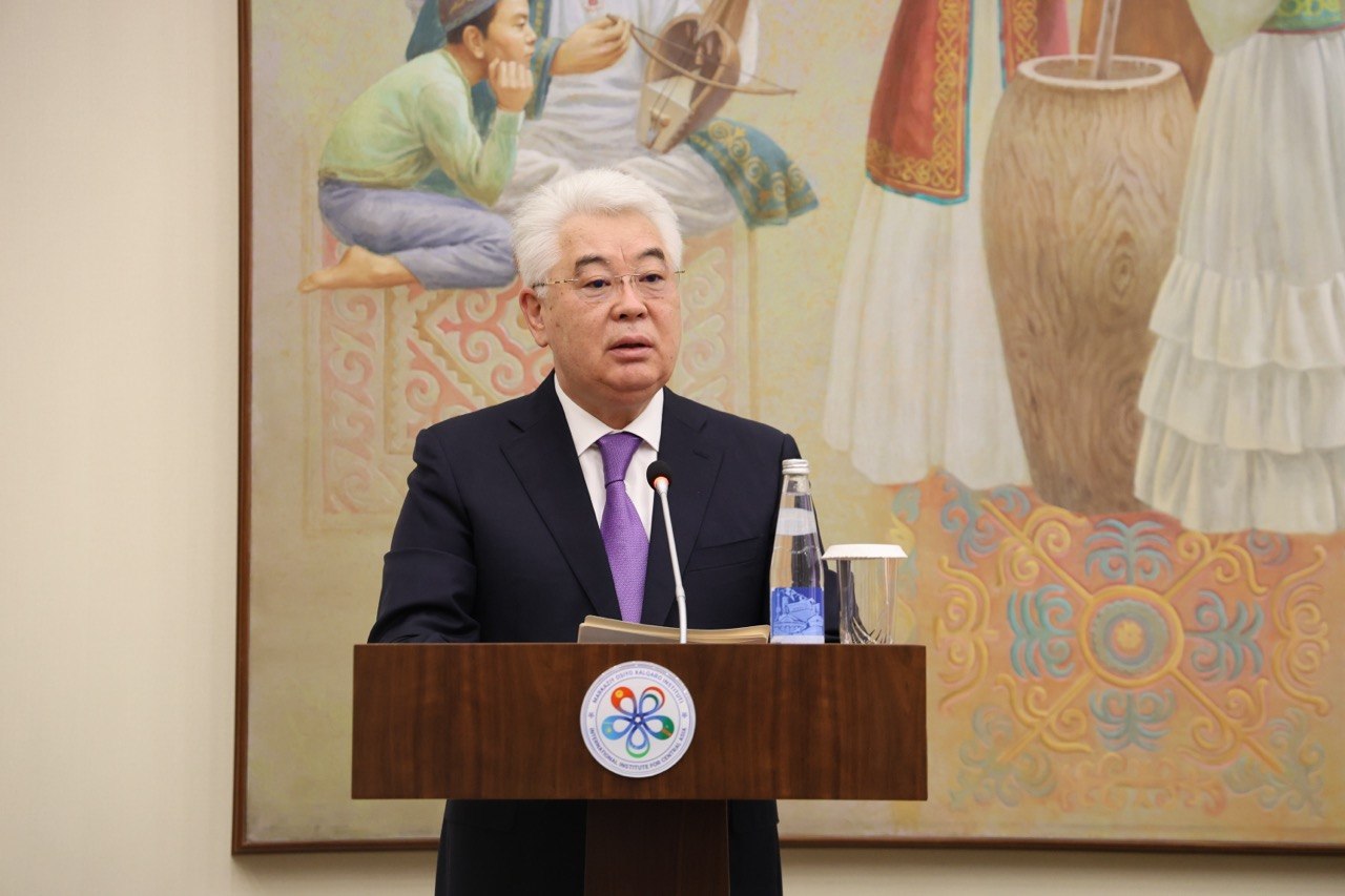 Посол Б.Атамкулов принял участие в круглом столе – «Обеспечение водной безопасности в ЦА в условиях изменения климата»