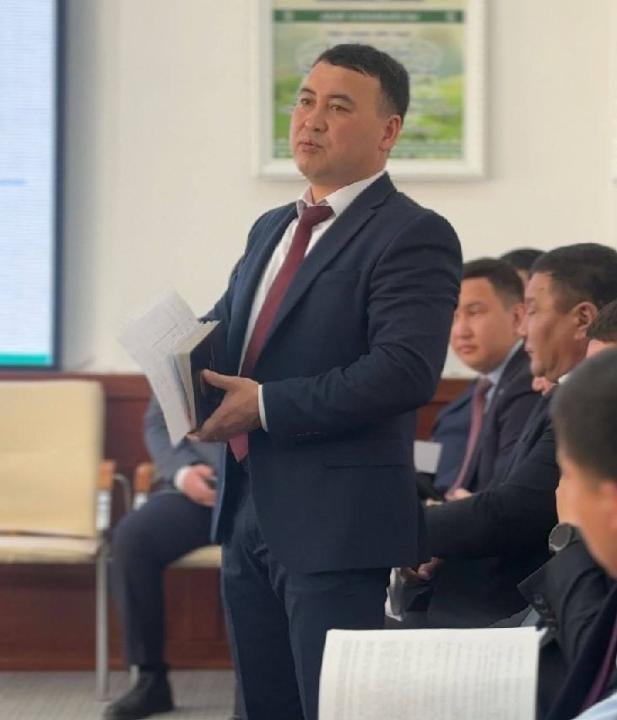 Сегодня под председательством акима района Асланбека Шуйинчалиева состоялось аппаратное совещание