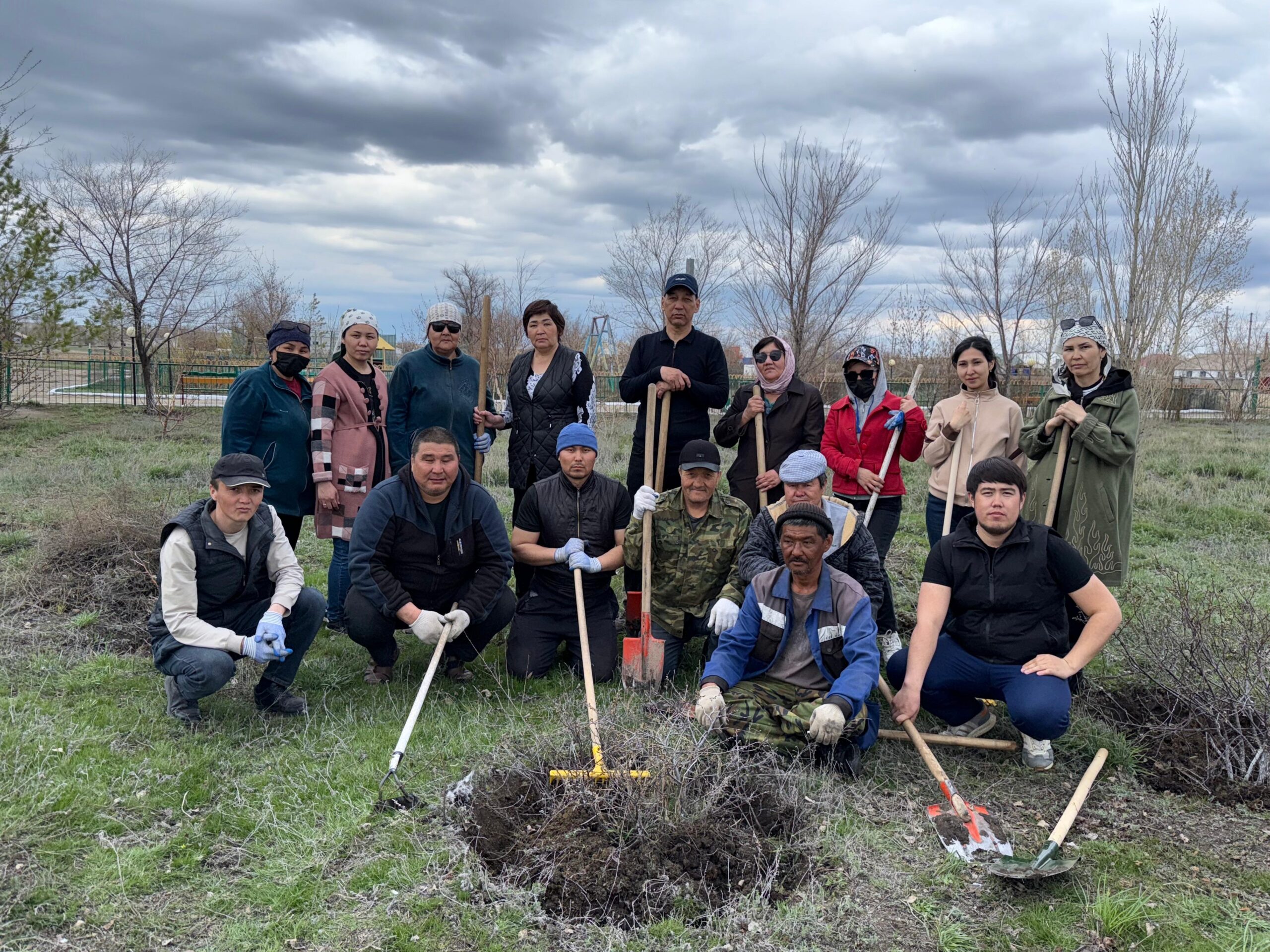 Сегодня в селе Карабулак была организована субботник.