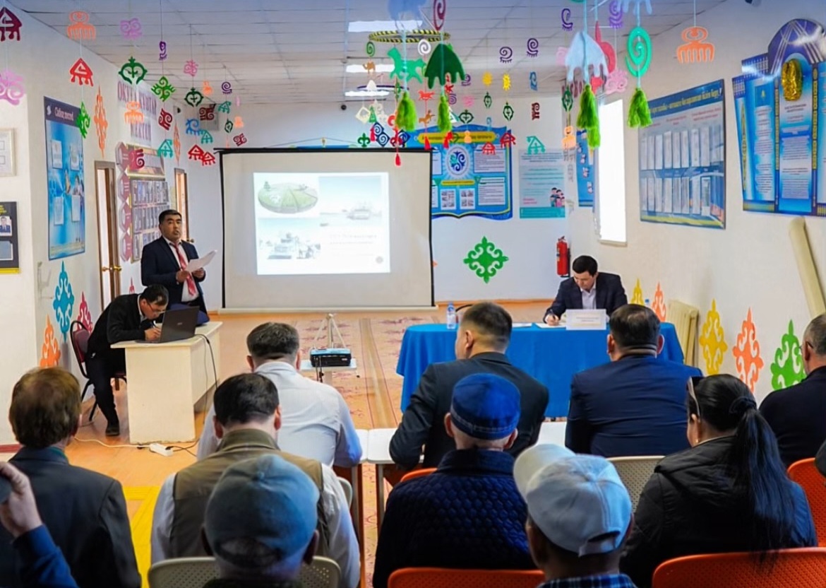 В СЕЛЕ ОЙМАУЫТ СОСТОЯЛАСЬ ВСТРЕЧА С ЖИТЕЛЯМИ