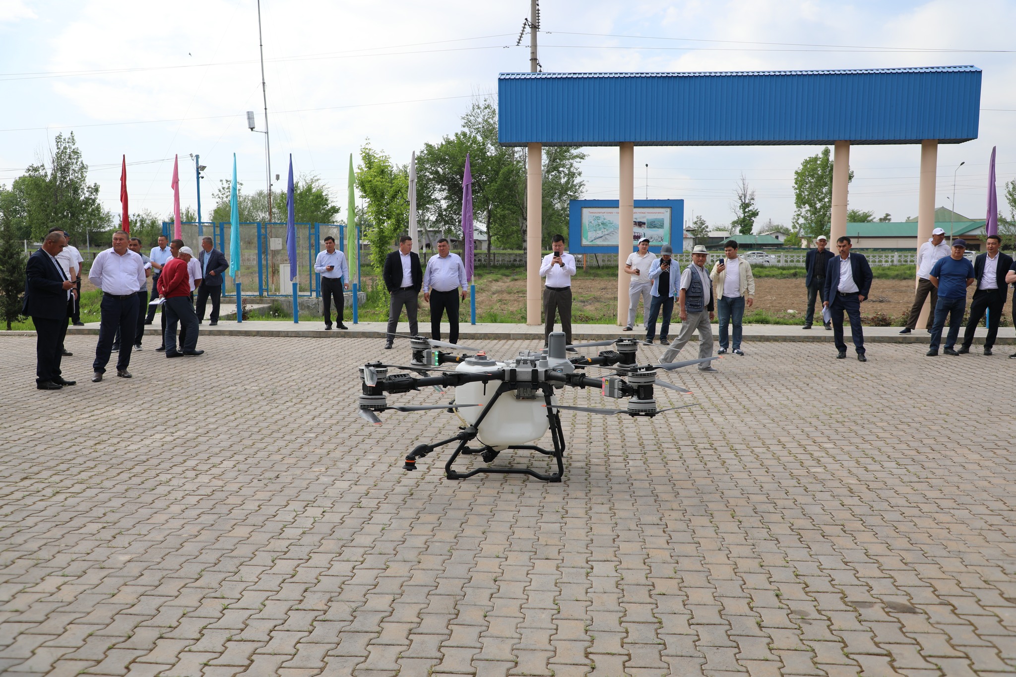 В МАКТАРАЛЬСКОМ РАЙОНЕ ОБСУДИЛИ ВОПРОСЫ РАЗВИТИЯ АГРОПРОМЫШЛЕННОГО КОМПЛЕКСА И ЭФФЕКТИВНОГО ПРОВЕДЕНИЯ ВЕСЕННИХ ПОЛЕВЫХ РАБОТ