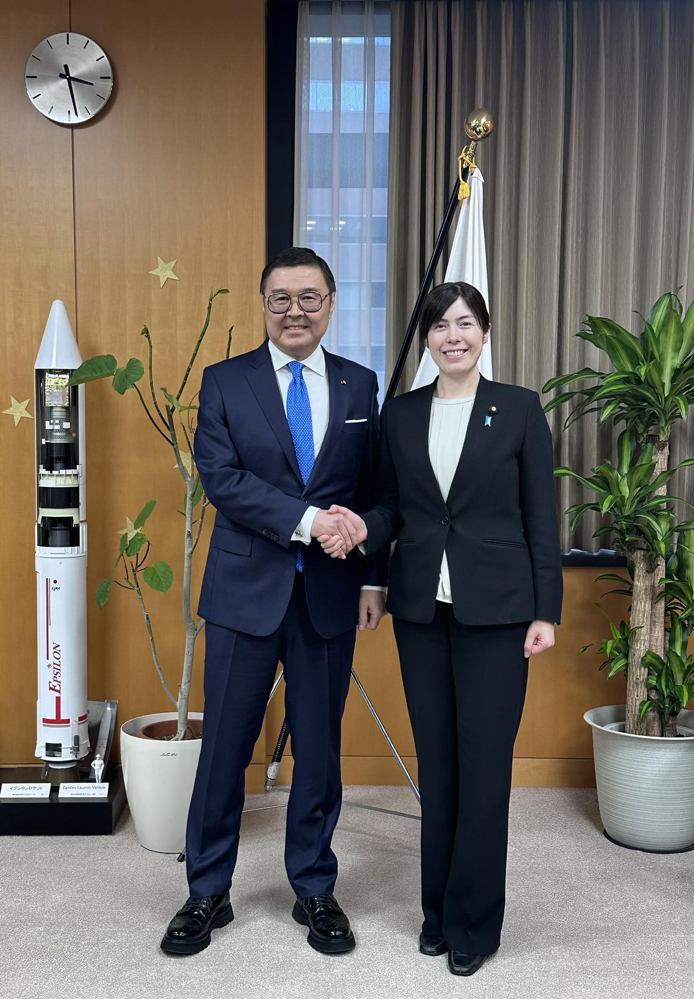 Министр экономической безопасности Японии назвала  приоритетные направления сотрудничества с РК