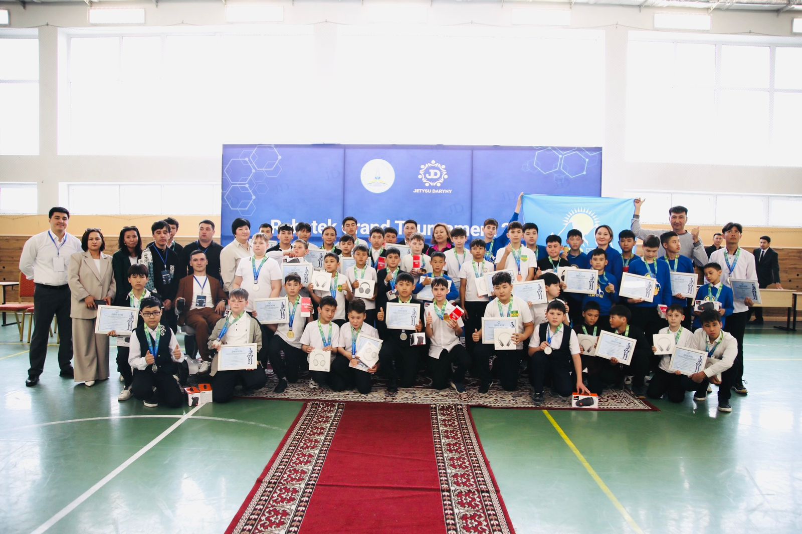 Областной турнир “Robotek Grand Tournament”, прошедший в 2026 году, стал одним из важнейших достижений юных любителей робототехники.