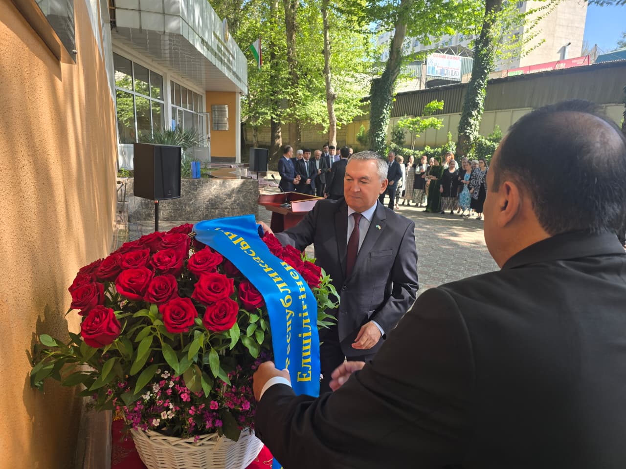 В Таджикистане почтили память академика Каныша Сатпаева