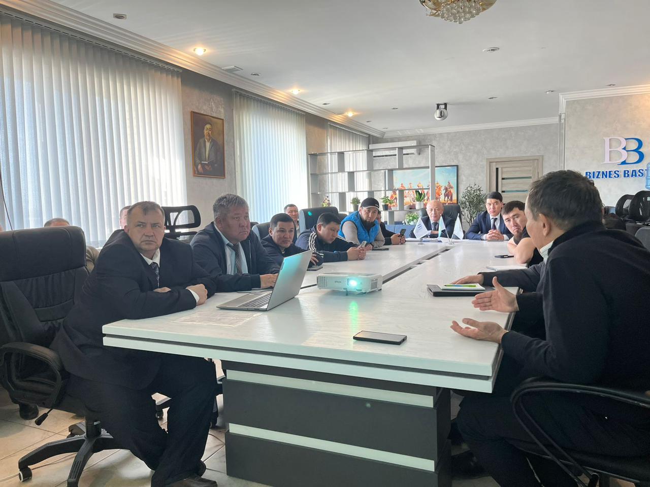 ПРЕСС-РЕЛИЗ Совещание на тему диверсификации посевных площадей и увеличение посевных площадей высокорентабельных культур, в том числе масленичных