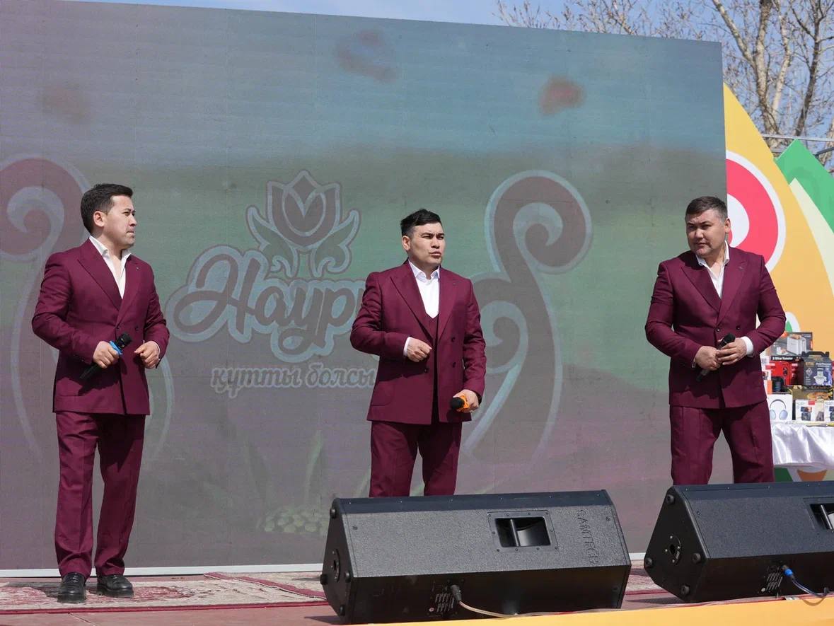 В районе Жаңасемей праздник Великого дня Наурыза был широко отмечен в посёлке Шульбинск