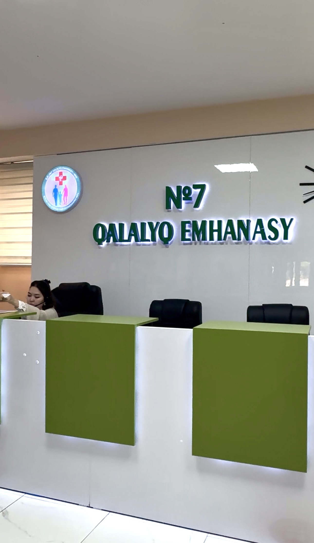 Марат Пашимов в ходе объезда посетил поликлиники №23 и №7 в Алматы