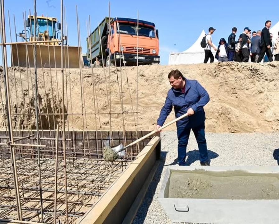 В РАЙОНЕ СЫРДАРЬЯ НАЧАЛОСЬ СТРОИТЕЛЬСТВО ЗАВОДА ГЛУБОКОЙ ОБРАБОТКИ КУКУРУЗЫ