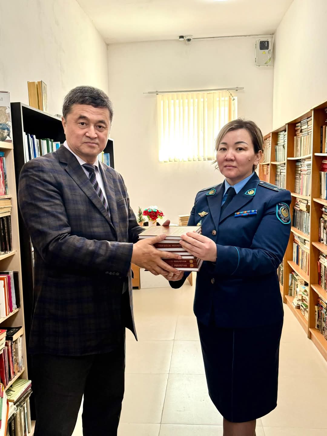 КНИГА – ЛУЧШИЙ ПОДАРОК