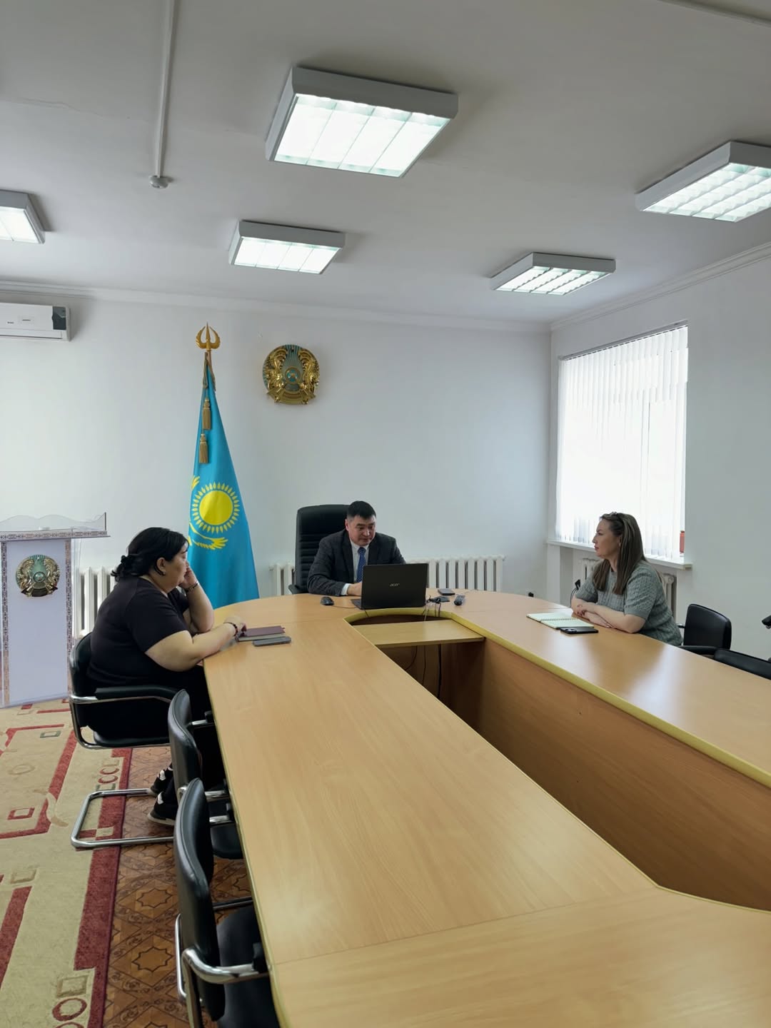 Проведено совещание по вопросу уменьшения количества обращений граждан, поступающих в Департамент юстиции