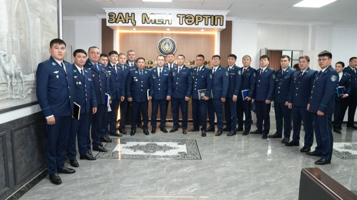 Лучших следователей наградили в ДП Туркестанской области