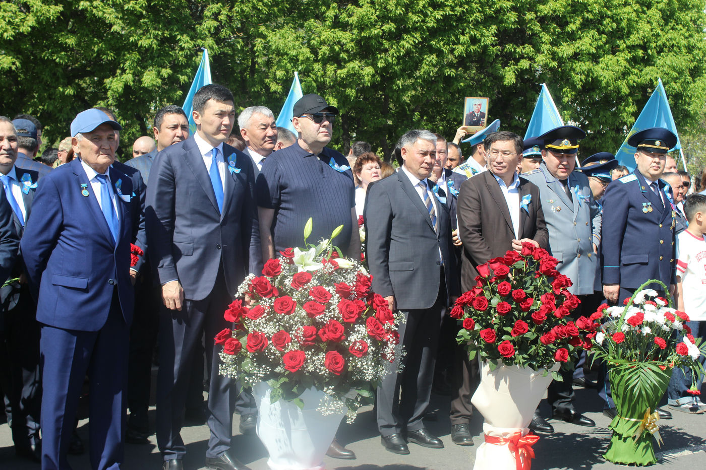 9 мая, в рамках празднования Дня Победы, состоялась торжественная церемония возложения цветов к Обелиску Славы.