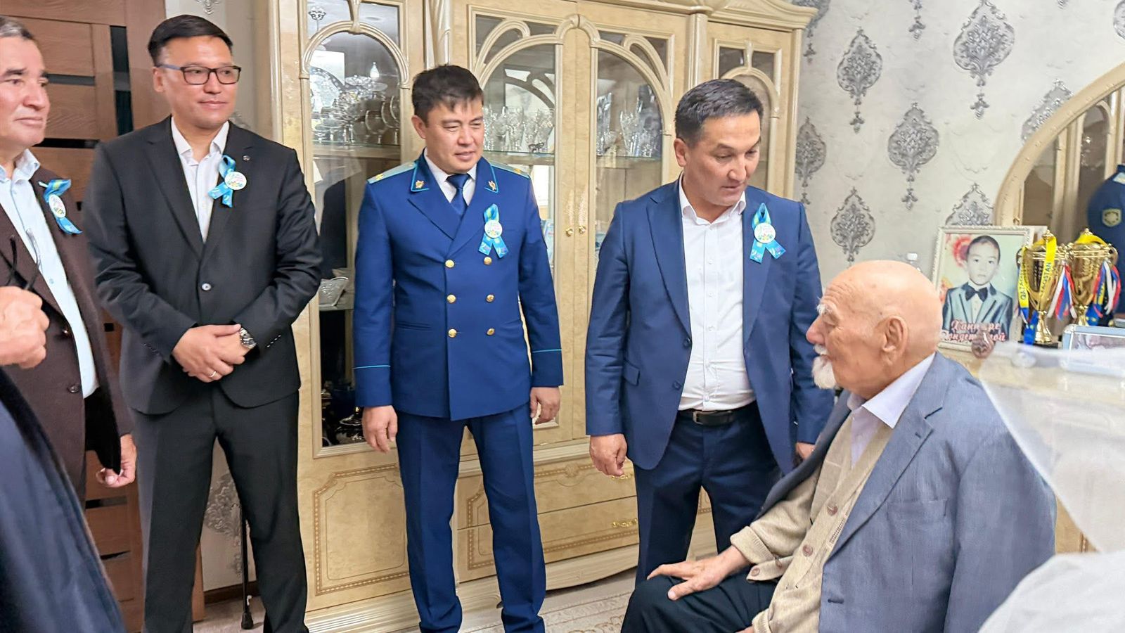 ТРУЖЕНИКАМ ТЫЛА ПОЖЕЛАЛИ КРЕПКОГО ЗДОРОВЬЯ И НЕИСЧЕРПАЕМОЙ ЭНЕРГИИ