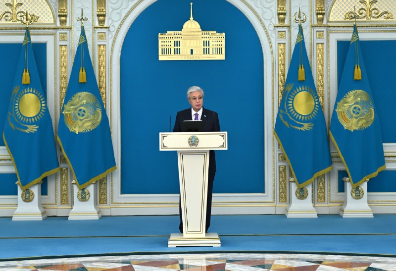 Президент выразил благодарность специалистам в области культуры и искусства