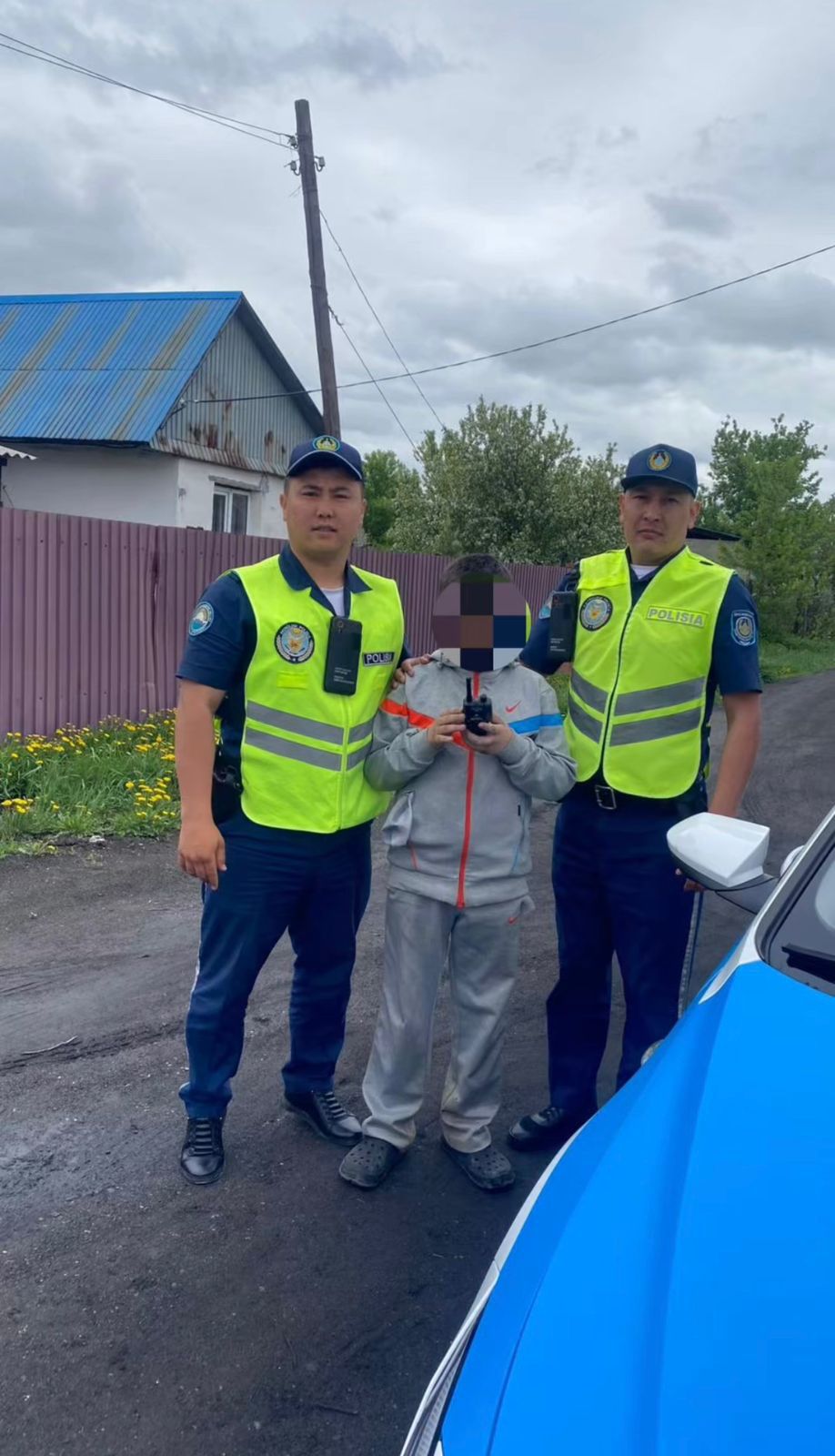 Полицейские Усть-Каменогорска помогли потерявшемуся ребенку вернуться домой