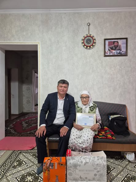 ТРУЖЕНИКАМ ТЫЛА ОКАЗАНО ПОЧТЕНИЕ