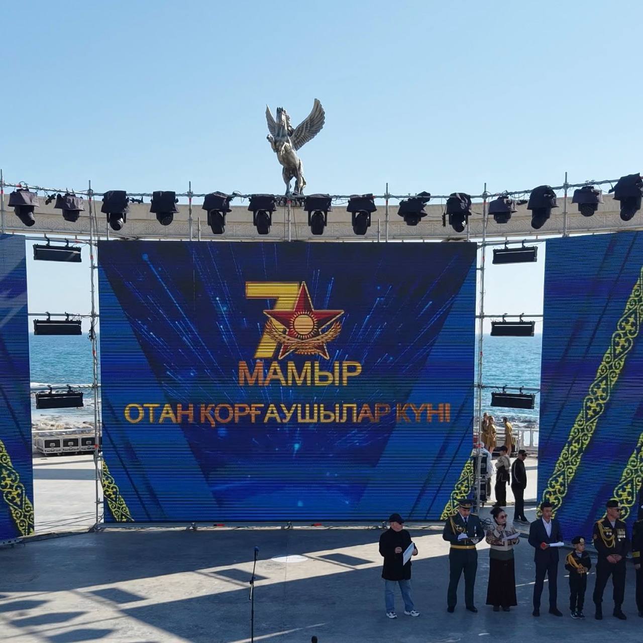 В Актау прошёл конкурс строевой песни, посвящённый Дню защитника Отечества