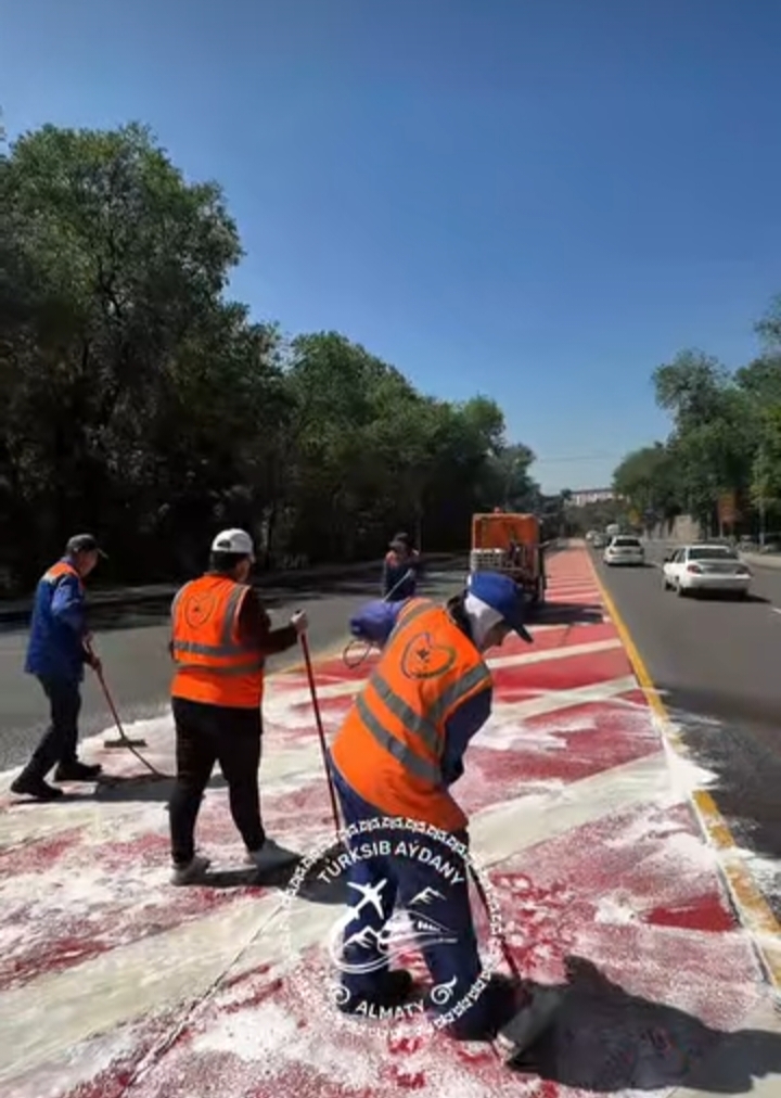 В районе продолжаются работы по санитарной очистке и благоустройству