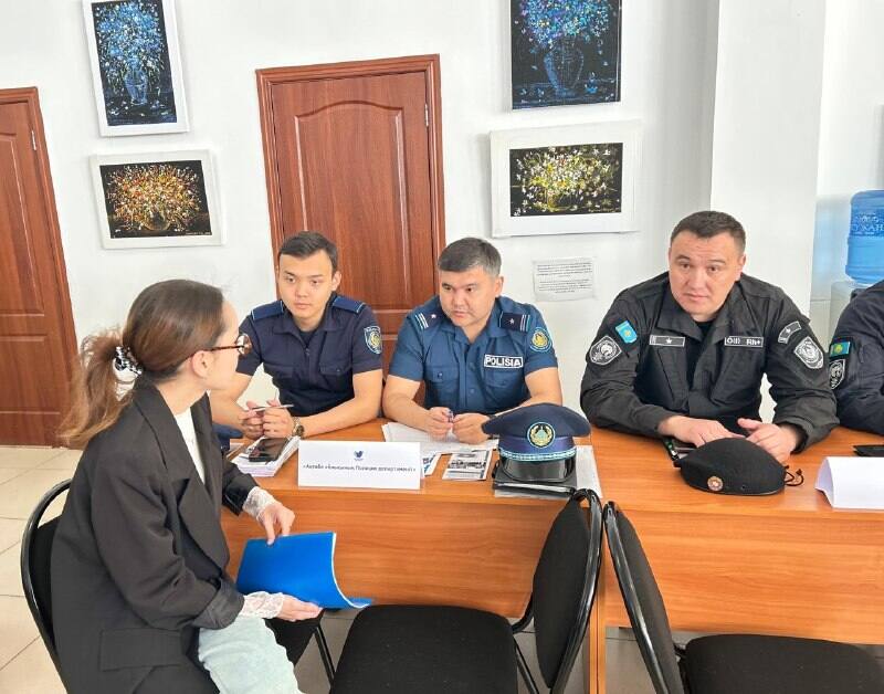 Полиция приглашает молодежь на службу