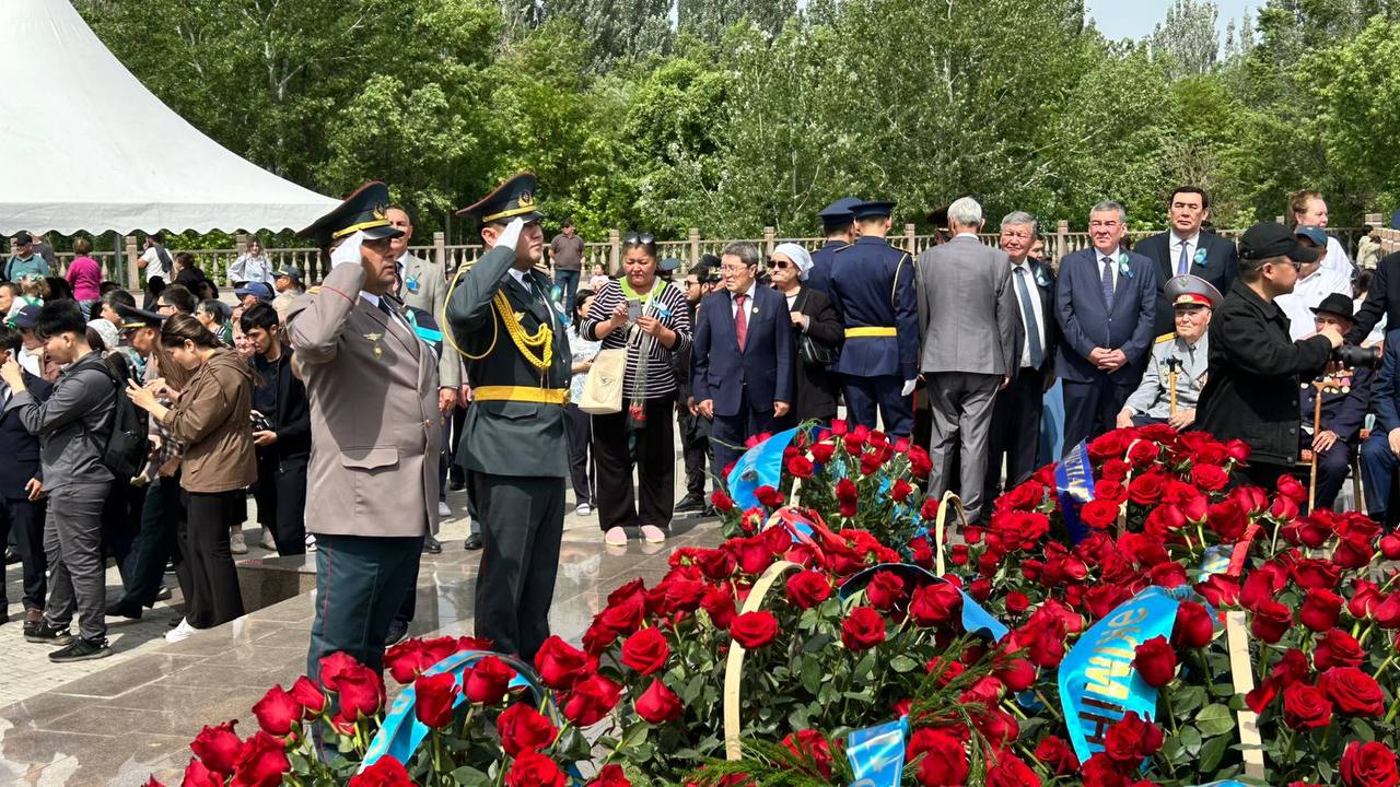 Дань памяти героям Великой Победы