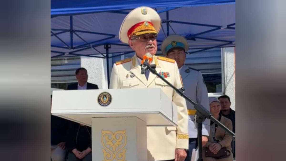 Память героя увековечили: в школе Алматы открылся полицейский класс