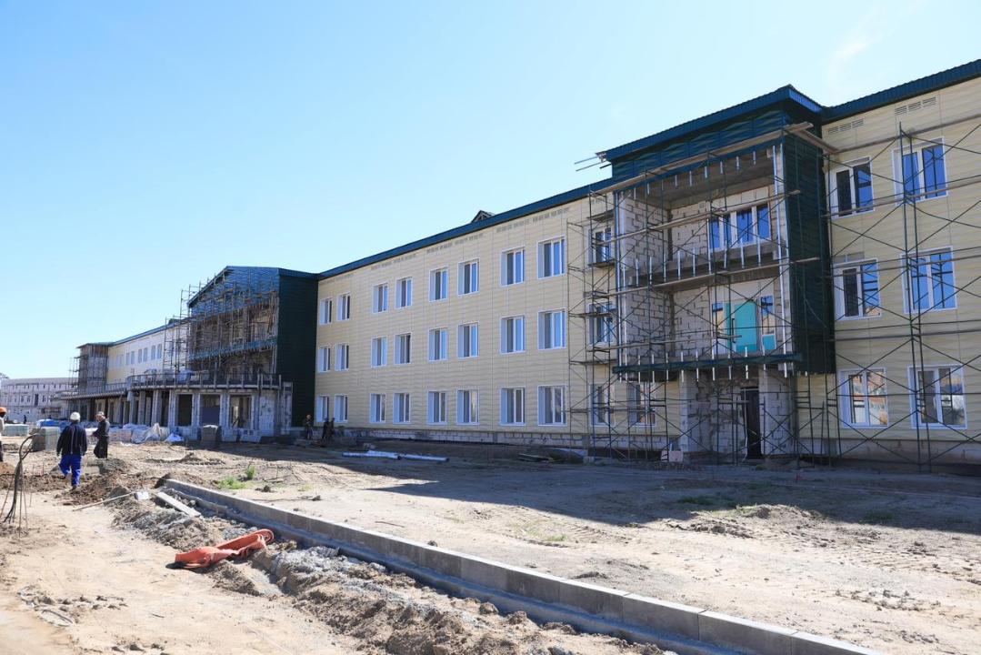Ақтөбеде мүгедектігі бар жандарға арналған бассейні, спорт залы және стационары бар оңалту орталығы салынып жатыр