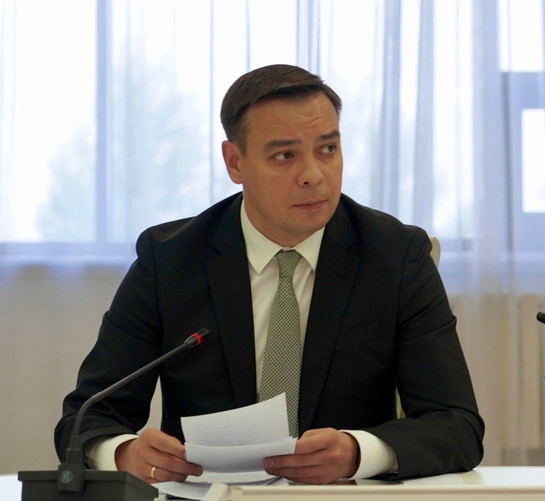 Уполномоченный по правам человека А. Ластаев принял участие в круглом столе, посвященном новой Конституции Республики Казахстан