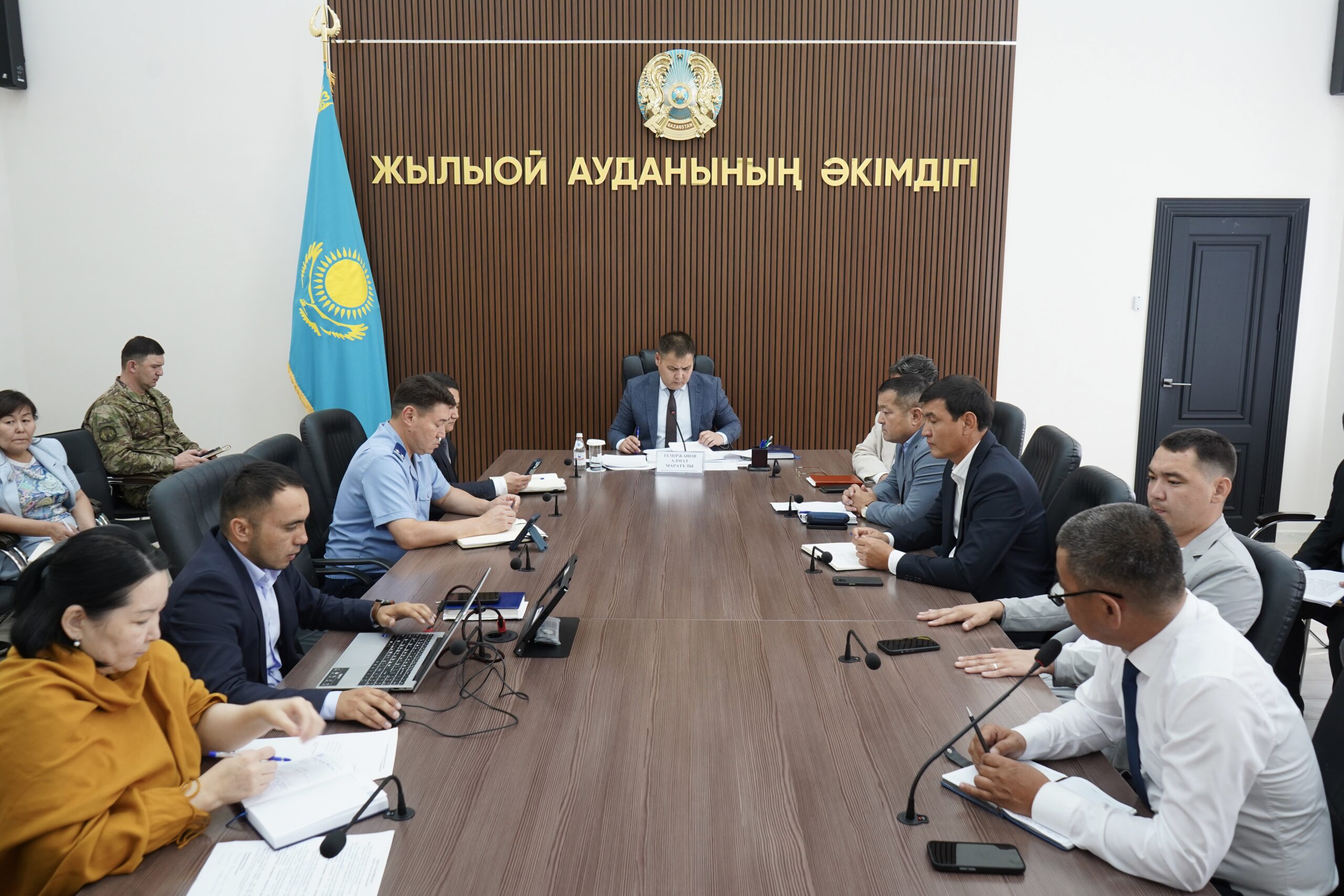 Сегодня в районном акимате состоялось аппаратное совещание.