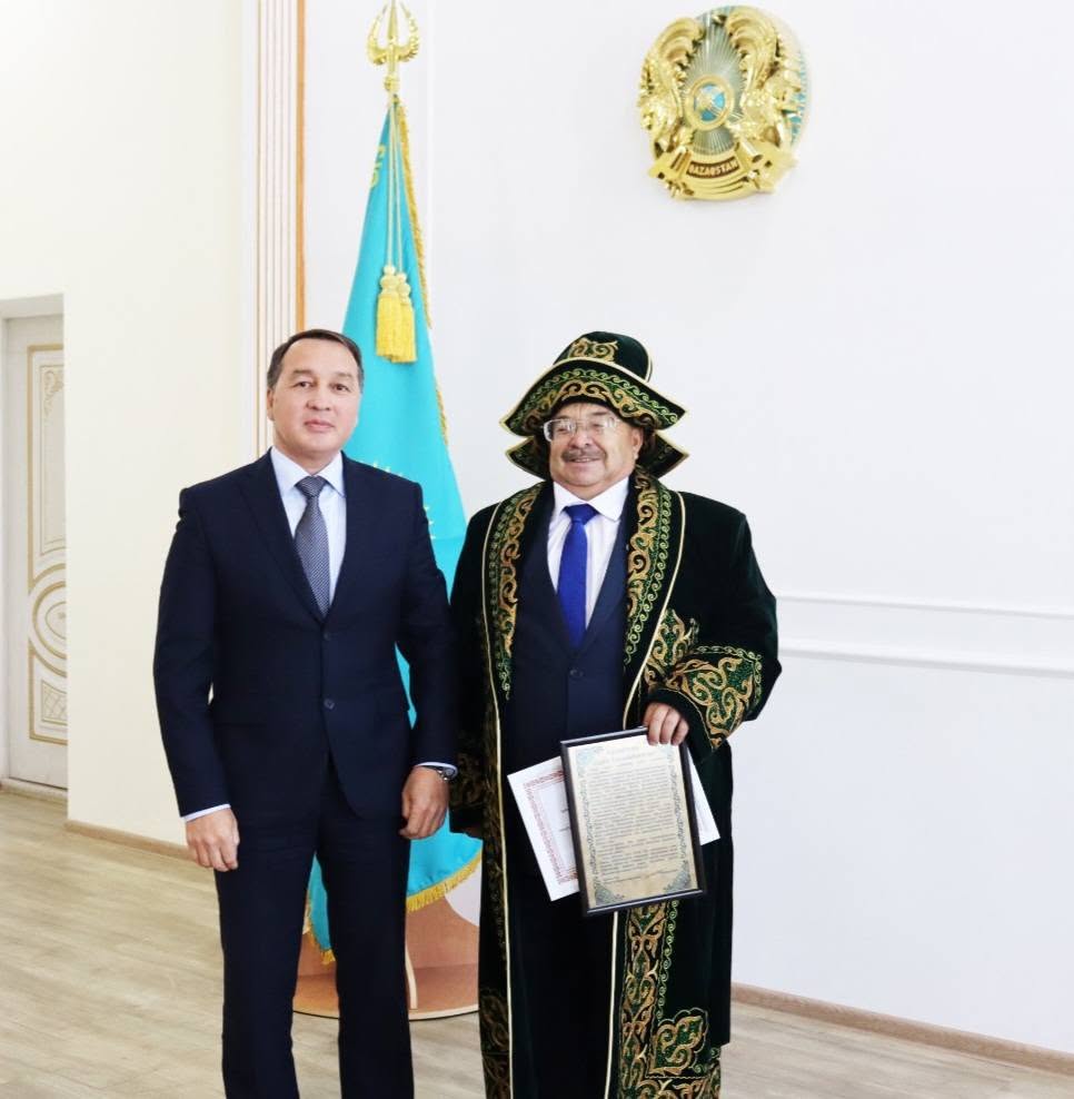 Поблагодарили за труд