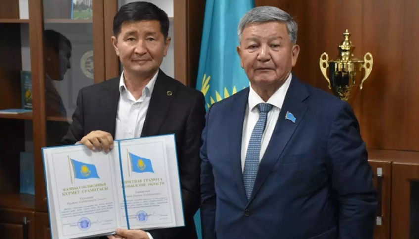 ЖАМБЫЛЦЫ, ПОКАЗАВШИЕ ЛУЧШИЙ РЕЗУЛЬТАТ, ПОЛУЧИЛИ ПОЧЕТ