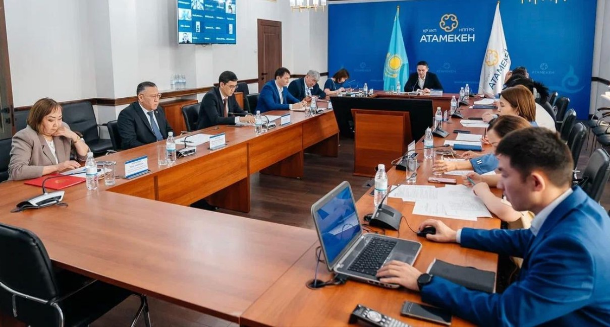 На площадке Национальной палаты предпринимателей «Атамекен» состоялось совещание по вопросам лицензирования деятельности детских оздоровительных центров