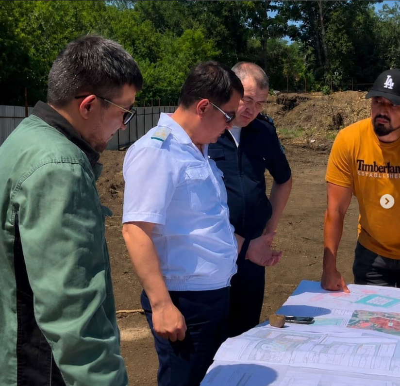 В Усть-Каменогорске начато строительство нового следственного изолятора взамен действующего здания 1720 года.