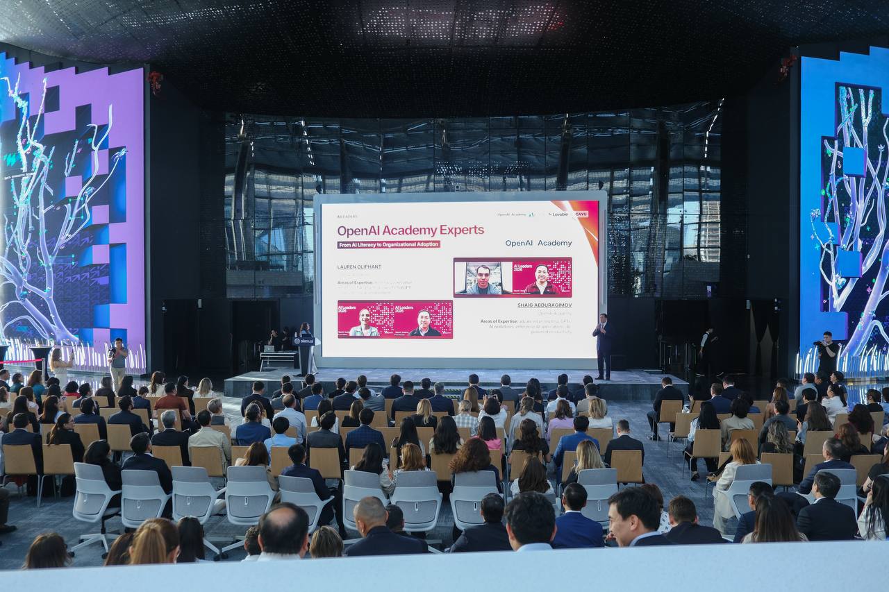 В Астане состоялась церемония выпуска AI Leaders 2026 — крупнейшей программы по искусственному интеллекту для руководителей в Центральной Евразии