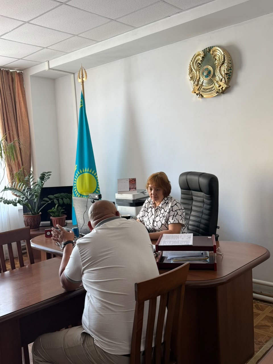 Руководителем Департамента проведён личный приём граждан, в ходе которого рассмотрен вопрос по проведению внеплановой проверки в организации образования в части исполнения ранее выданного предписания.