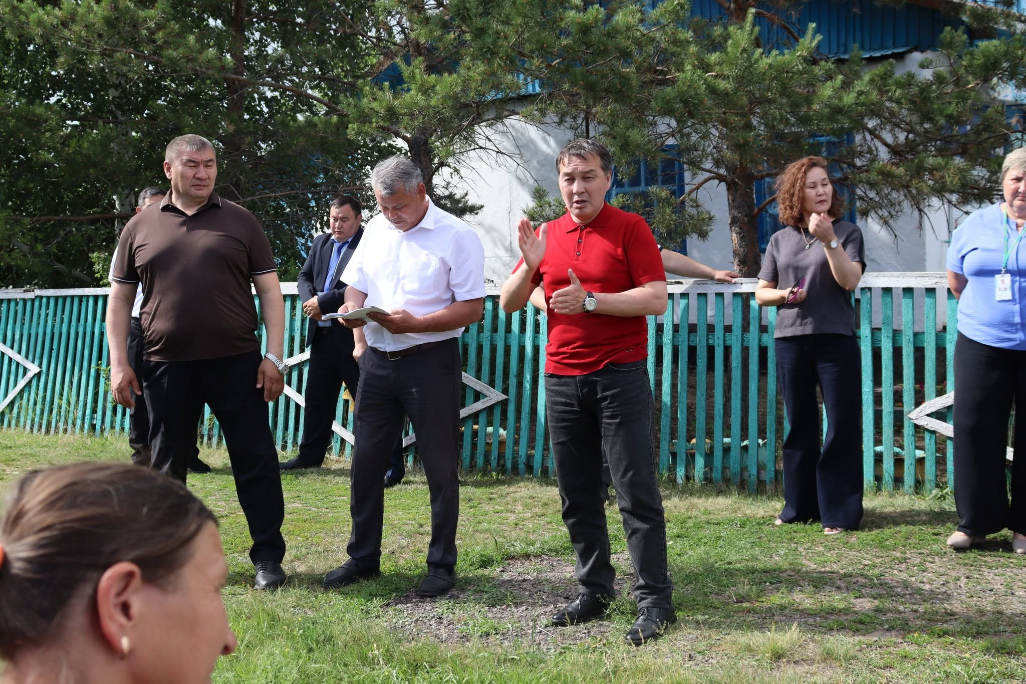 Встреча с жителями села Комаровка Антоновского сельского округа.