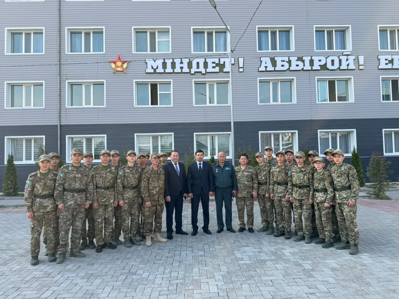 Состоялась встреча с молодежью по вопросам военно-патриотического воспитания