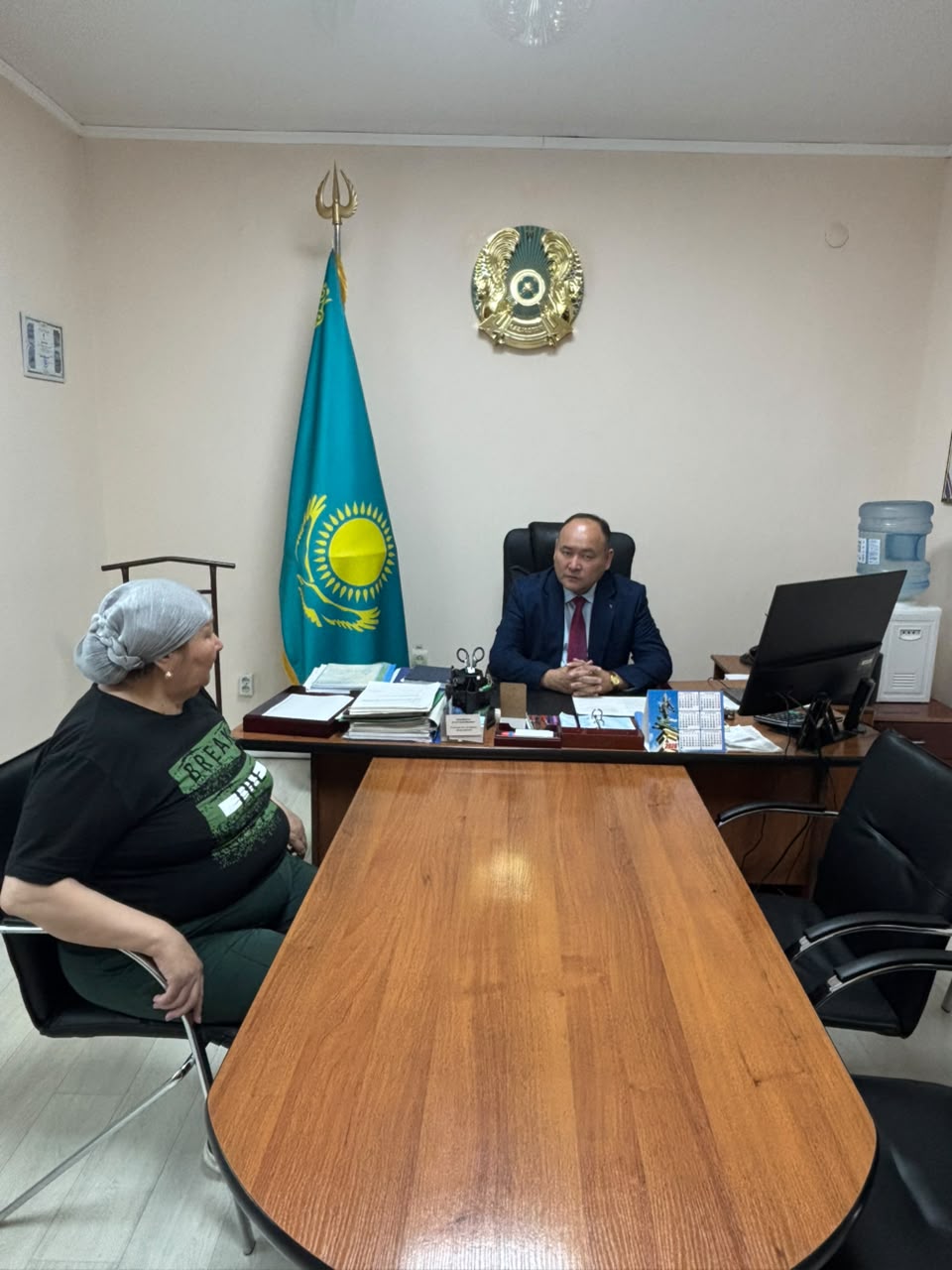 10 июня 2026 года руководителем аппарата акима района Кенжебековым А.Б был проведён личный приём граждан.