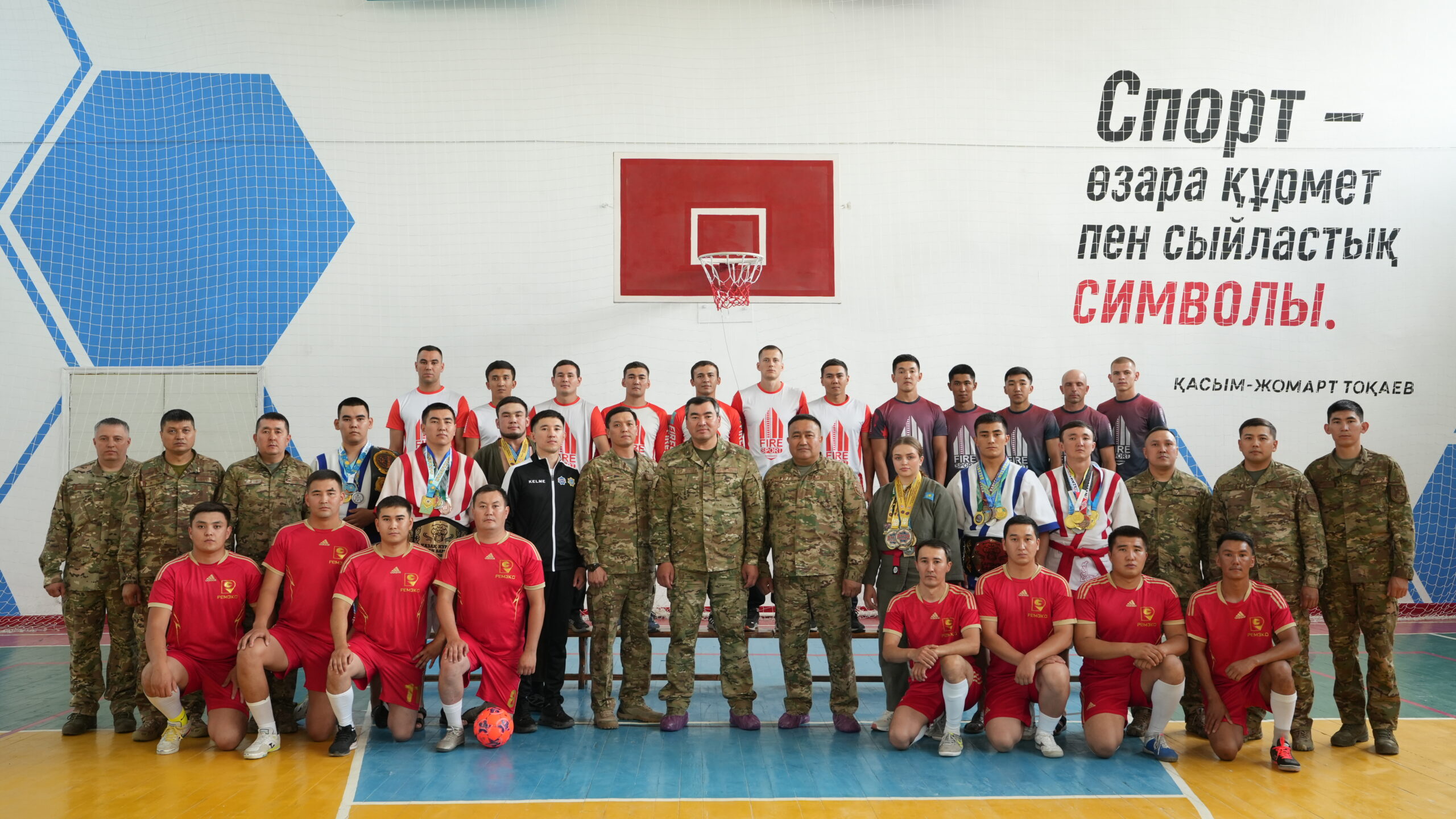 Глава МЧС посетил спортивный комплекс «Batyr» в Караганде