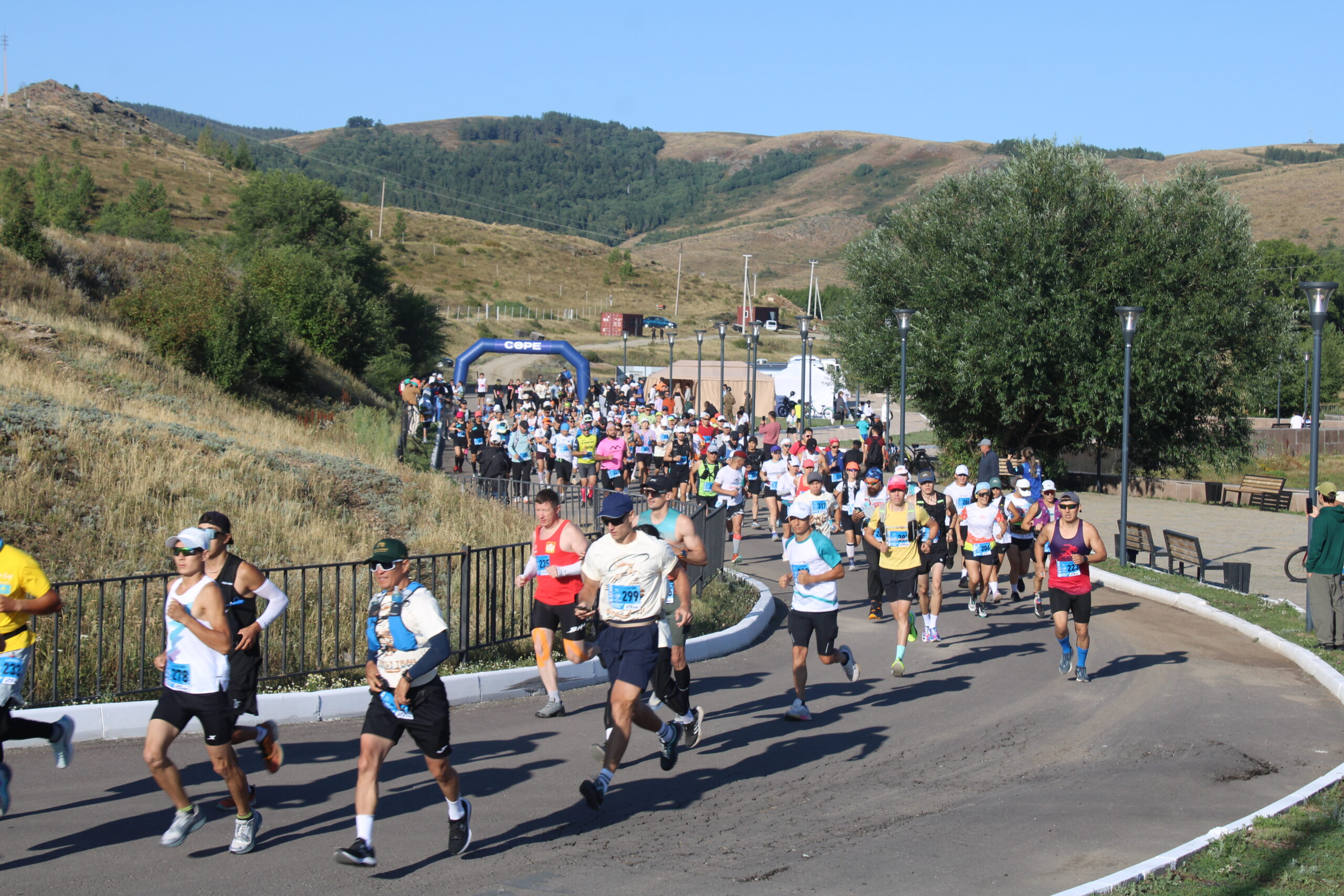 В Каркаралинске прошёл марафон Bugyly Trail 2026