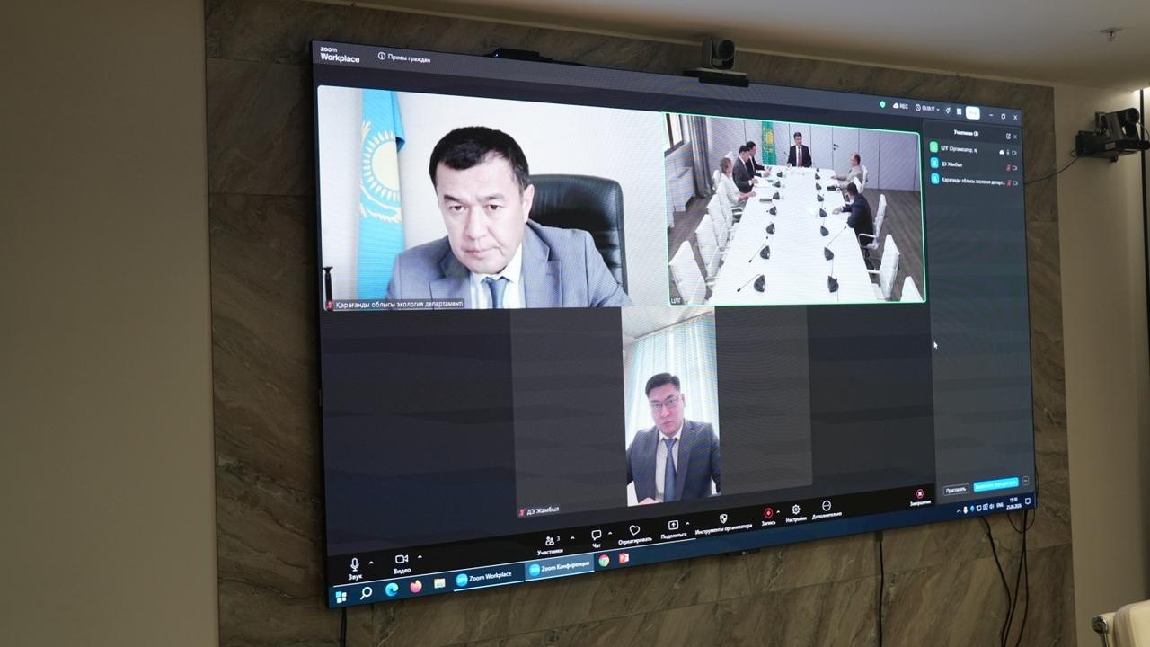 Министр экологии провел прием граждан по вопросам охраны окружающей среды