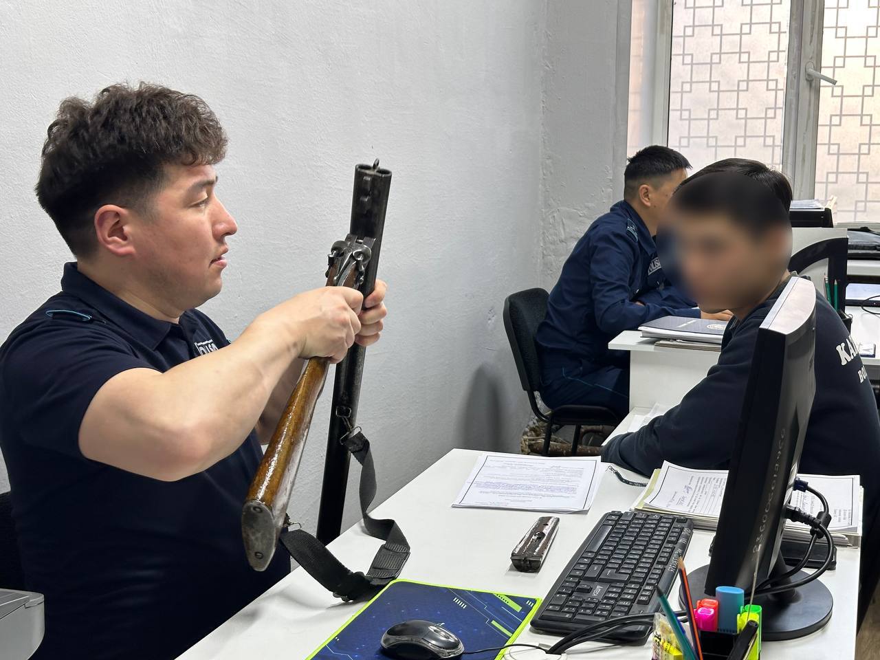 В области Абай у граждан выкуплено 37 единиц оружия