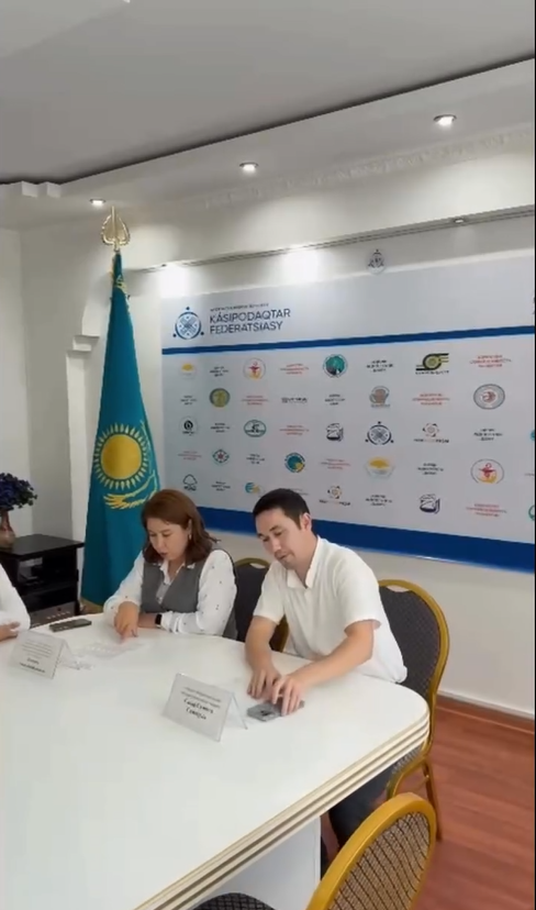 В Департаменте проведена профилактическая встреча с государственными служащими