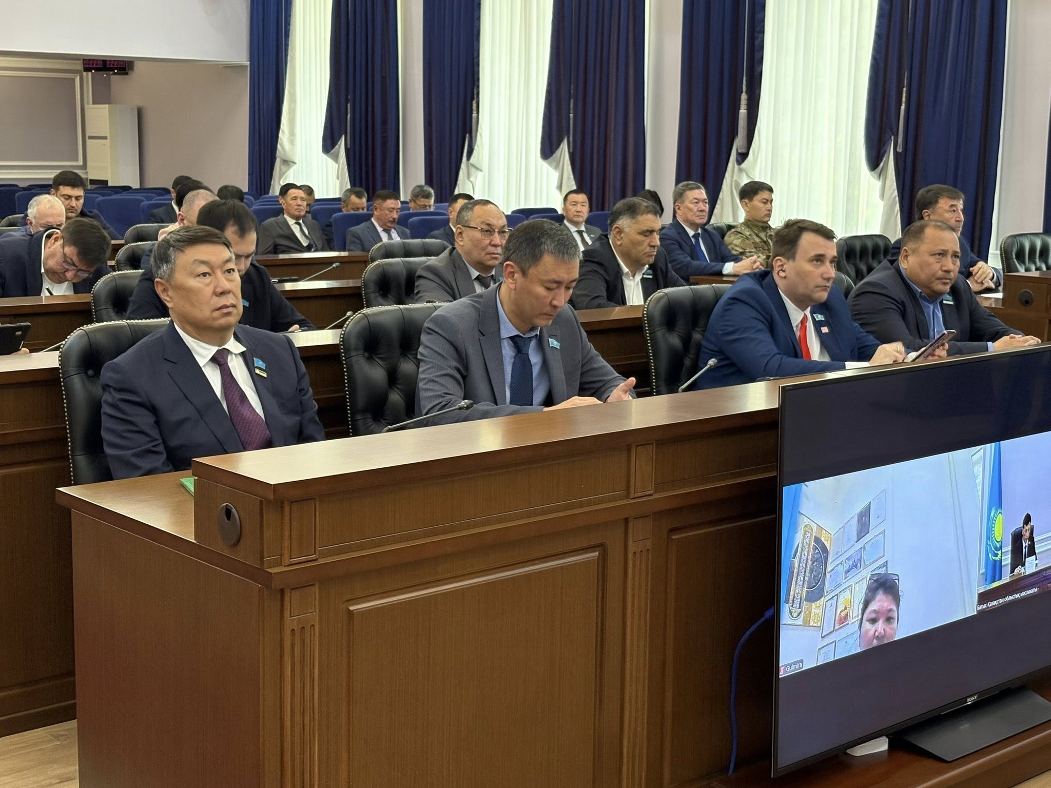 Состоялась очередная XXV сессия Западно-Казахстанского областного маслихата.