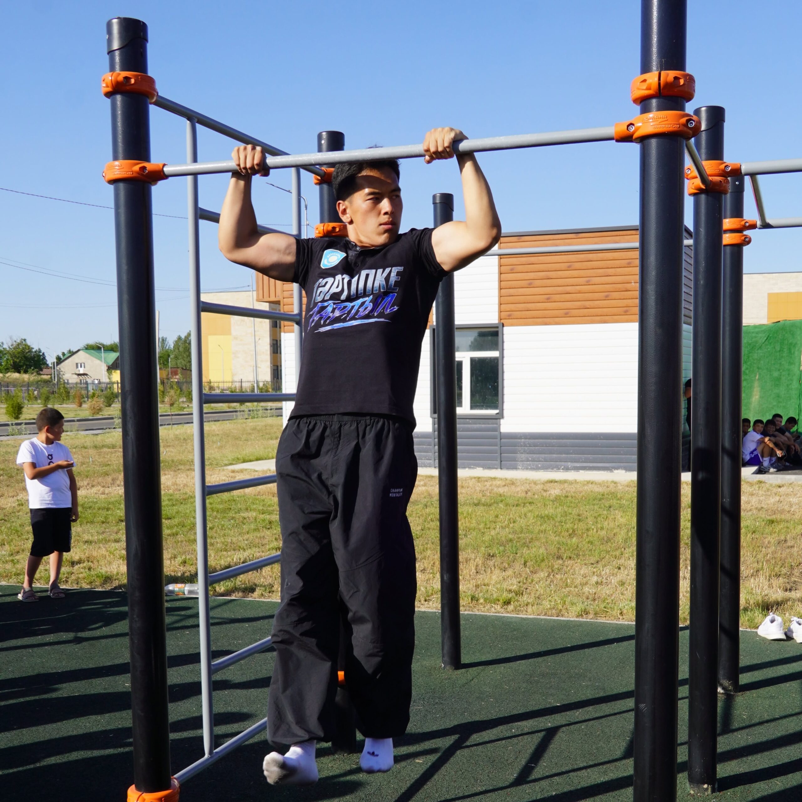 В КЕЛЕСЕ ПРОШЕЛ МОЛОДЕЖНЫЙ КОНКУРС ” TUR WORKOUT-ДИСЦИПЛИНИРУЙ»
