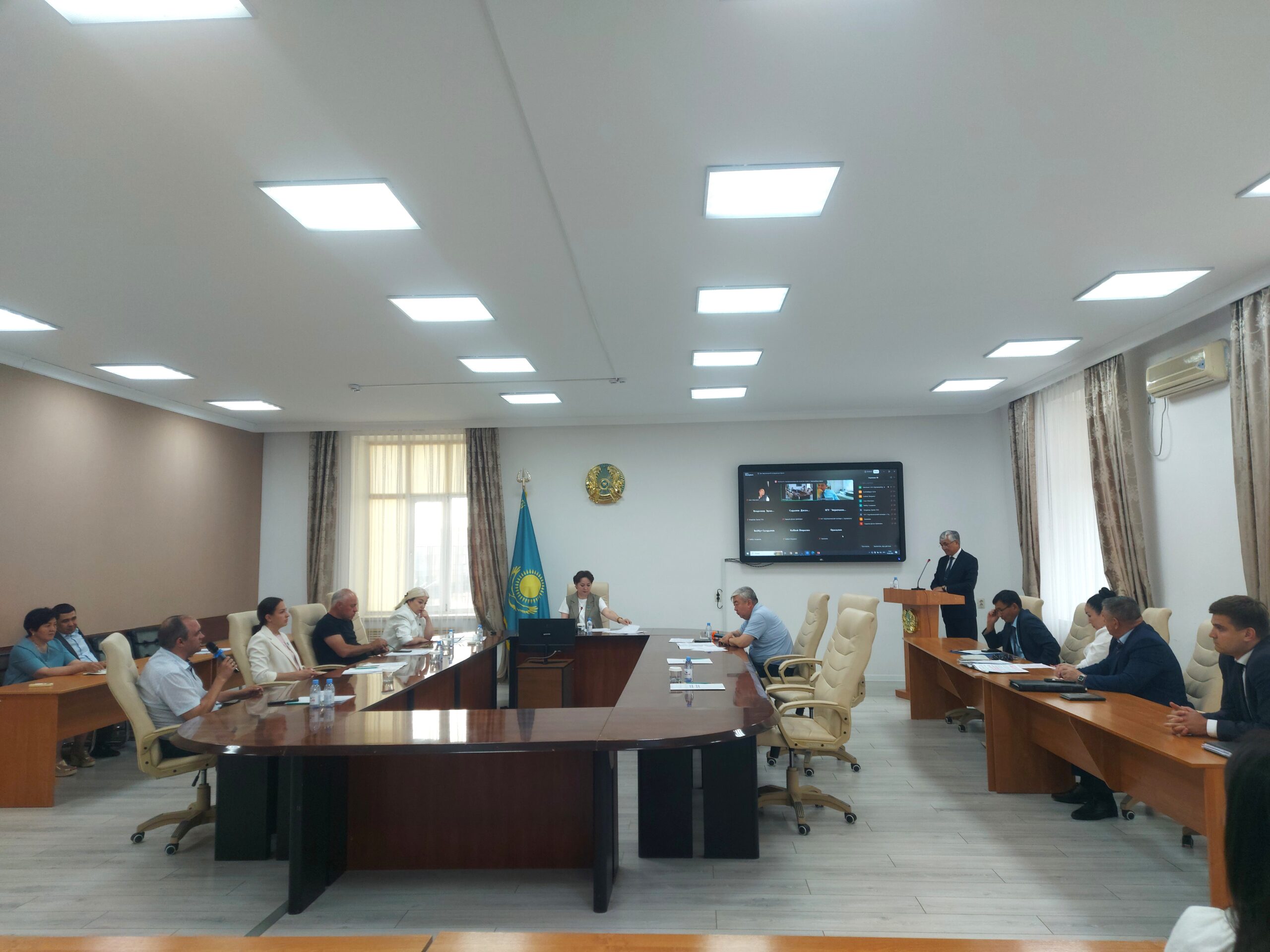 Итоги года на повестке дня