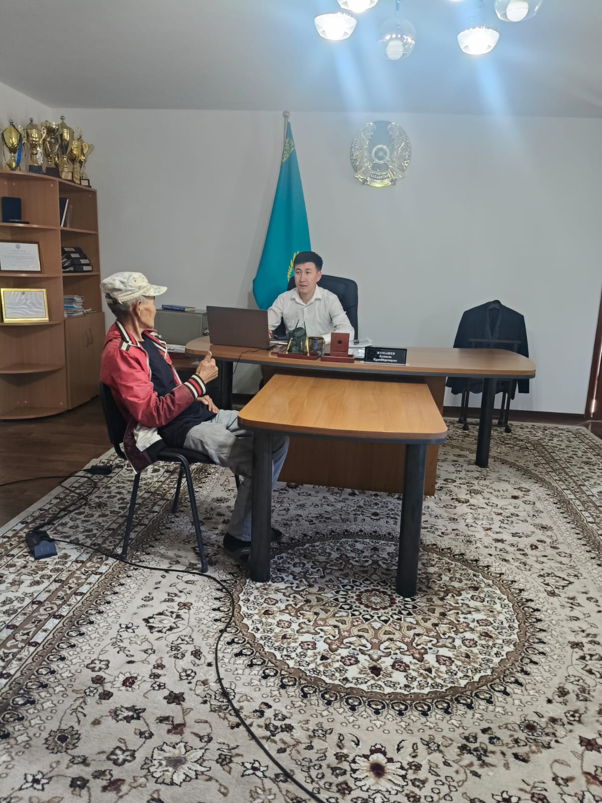 Личный прием граждан акимом округа