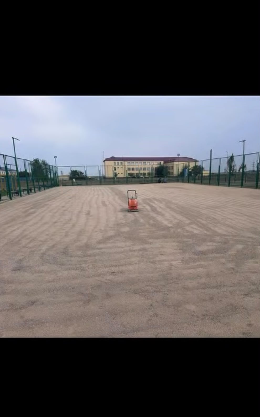 В текущем году на футбольном поле в селе Нижне Кайракты были проведены ремонтные работы