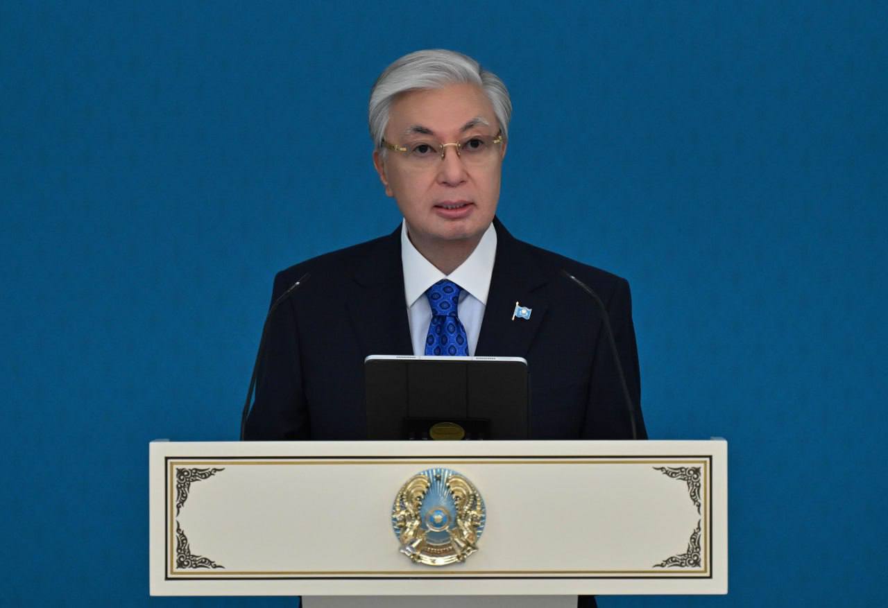 Президент выступил на телемосте, посвященном началу строительства автодорог Кызылорда – Саксаульск, Улгайсын – Саксаульск и Бейнеу – Саксаульск